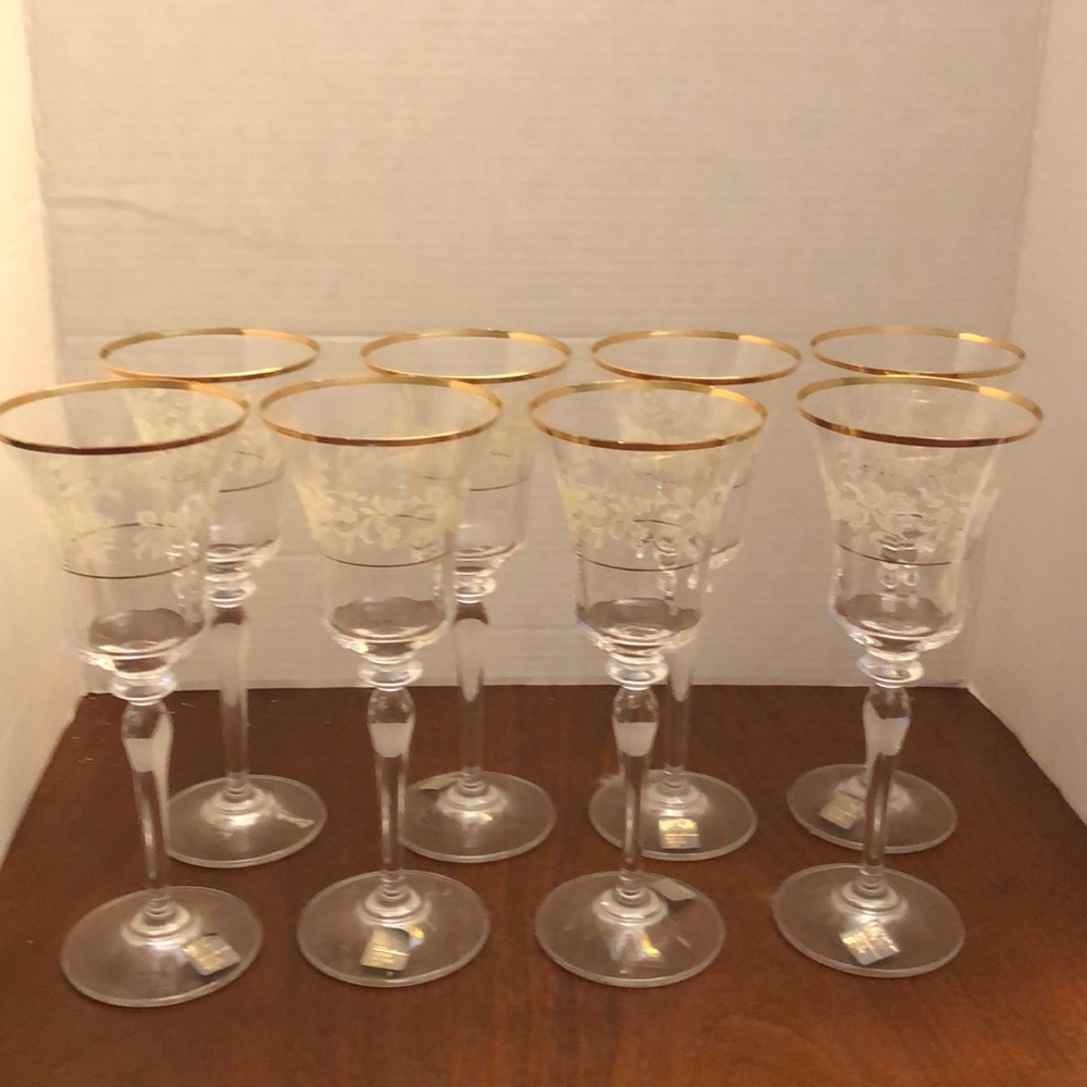 Mikasa Crystal vintage antique lace wine glasses, NEW